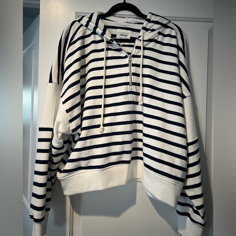 NWT! Aerie Striped Hoodie Sweater in Navy and White